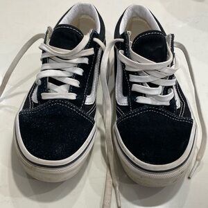 Vans Old Skool, size 2 kids, classic black and white